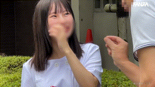 smjs070【ひなこさん】松井日奈子 エロGIF 1